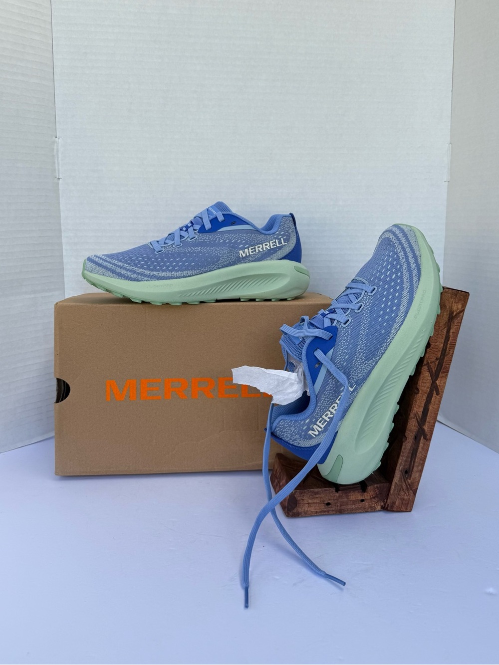 Merrell Morphlite Trail Running Shoes J068142  Women's 6.5 Cornflower Pear New